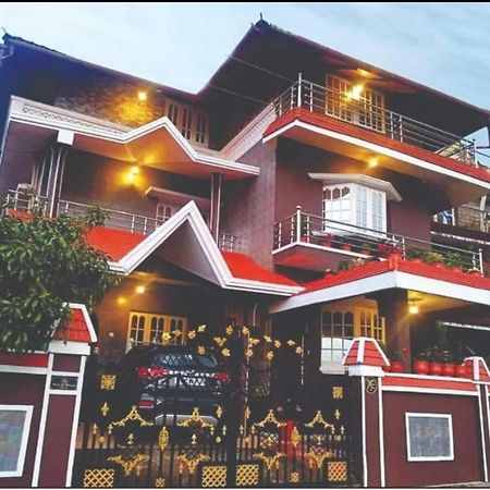 Coorg Homeland Homestay -With Kitchenette มาดิเครี ภายนอก รูปภาพ